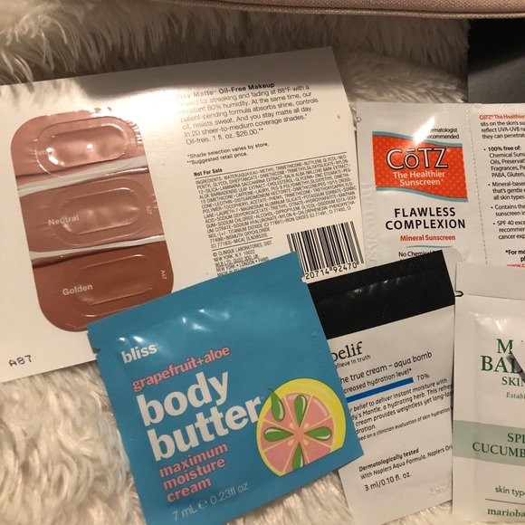 COPY - Pink canvas philosophy makeup bag with samples - Picture 4 of 6